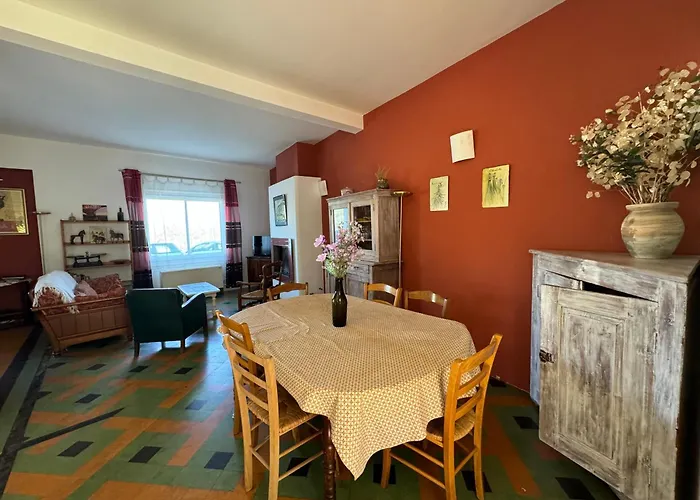 Maison de charme en Luberon, jardin clos