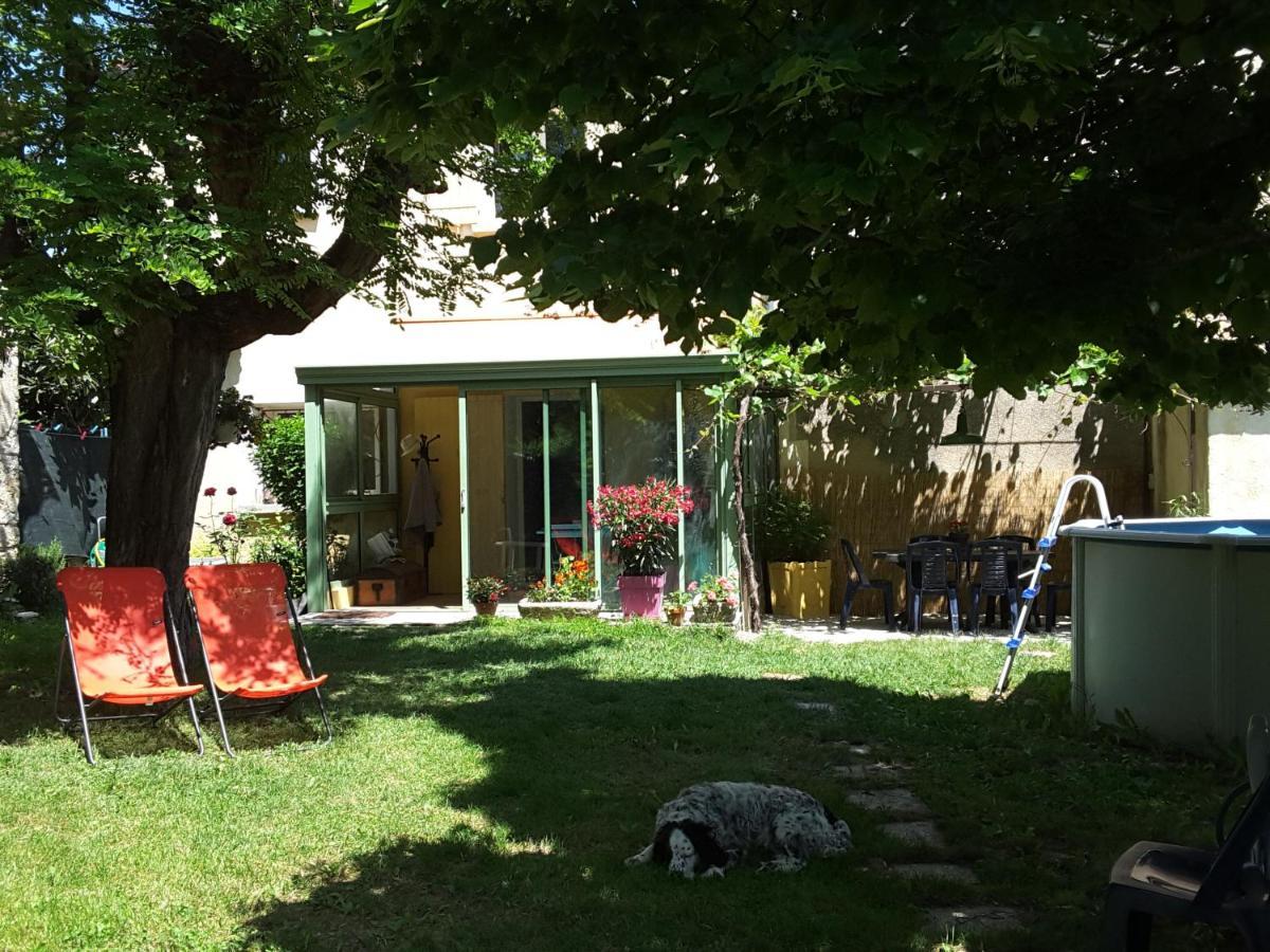 Hébergement de vacances Maison De Charme En Luberon, Jardin Clos *