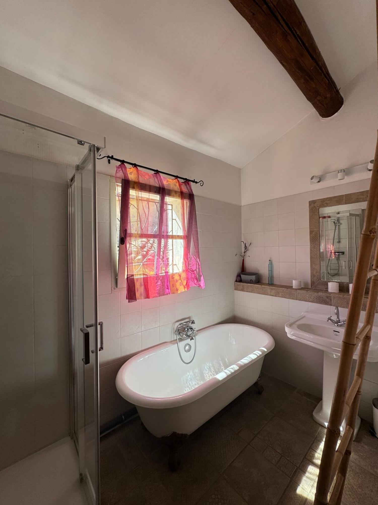 Maison De Charme En Luberon, Jardin Clos * Saint-Martin-de-Castillon